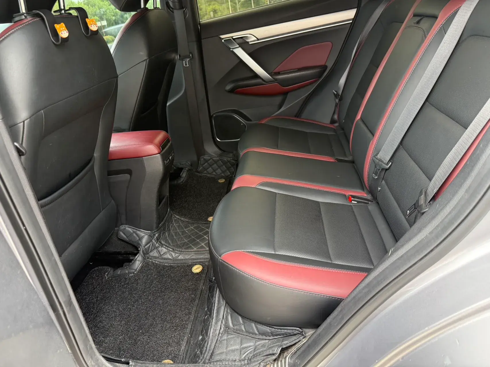 2019 GEELY COOLRAY thumbnail 4