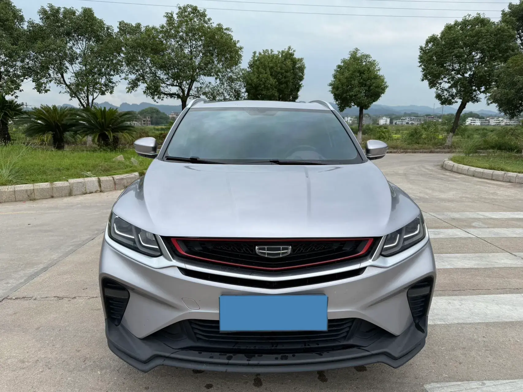 2019 GEELY COOLRAY thumbnail 2