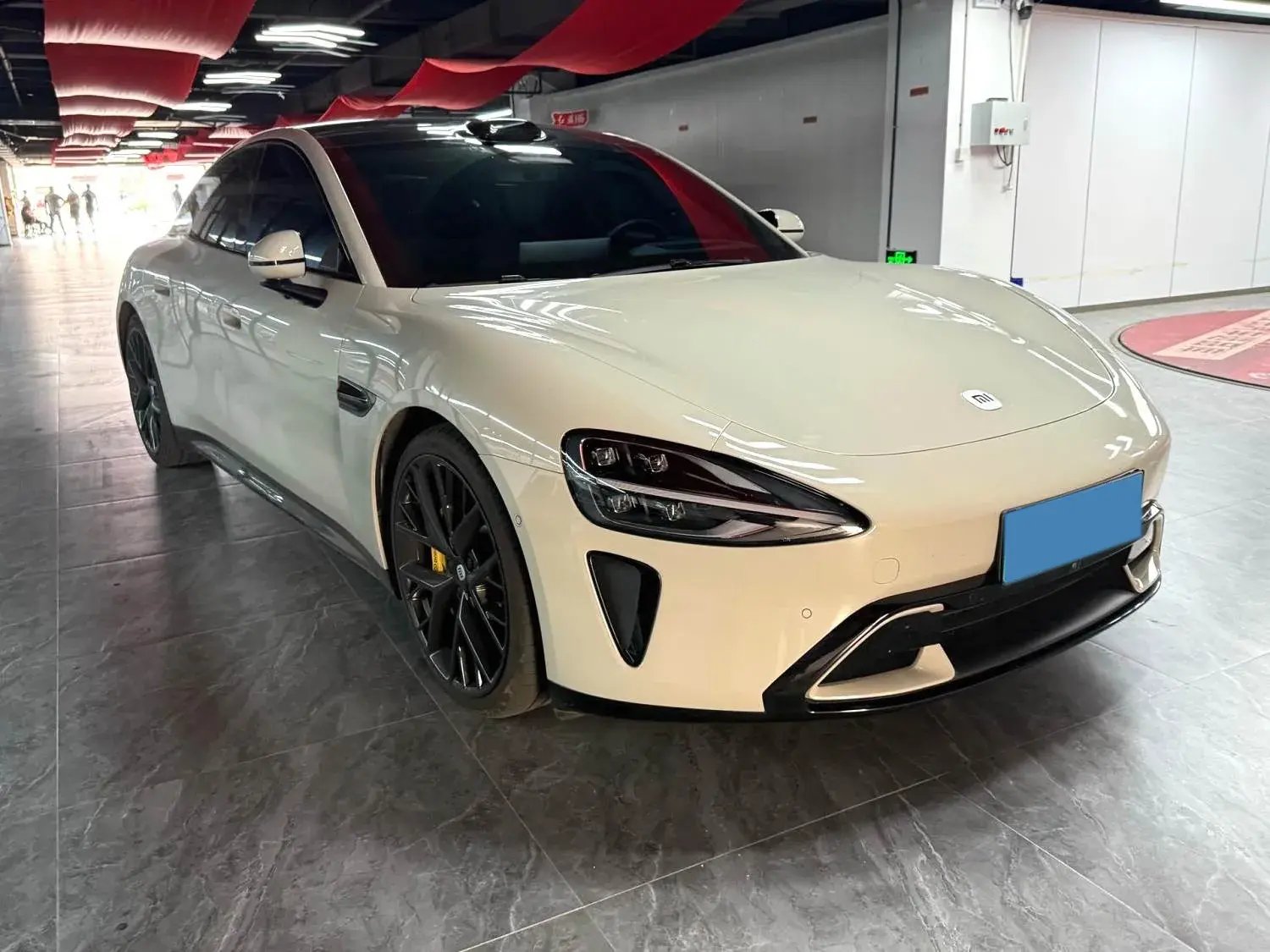 2024 MI SU7 thumbnail 4