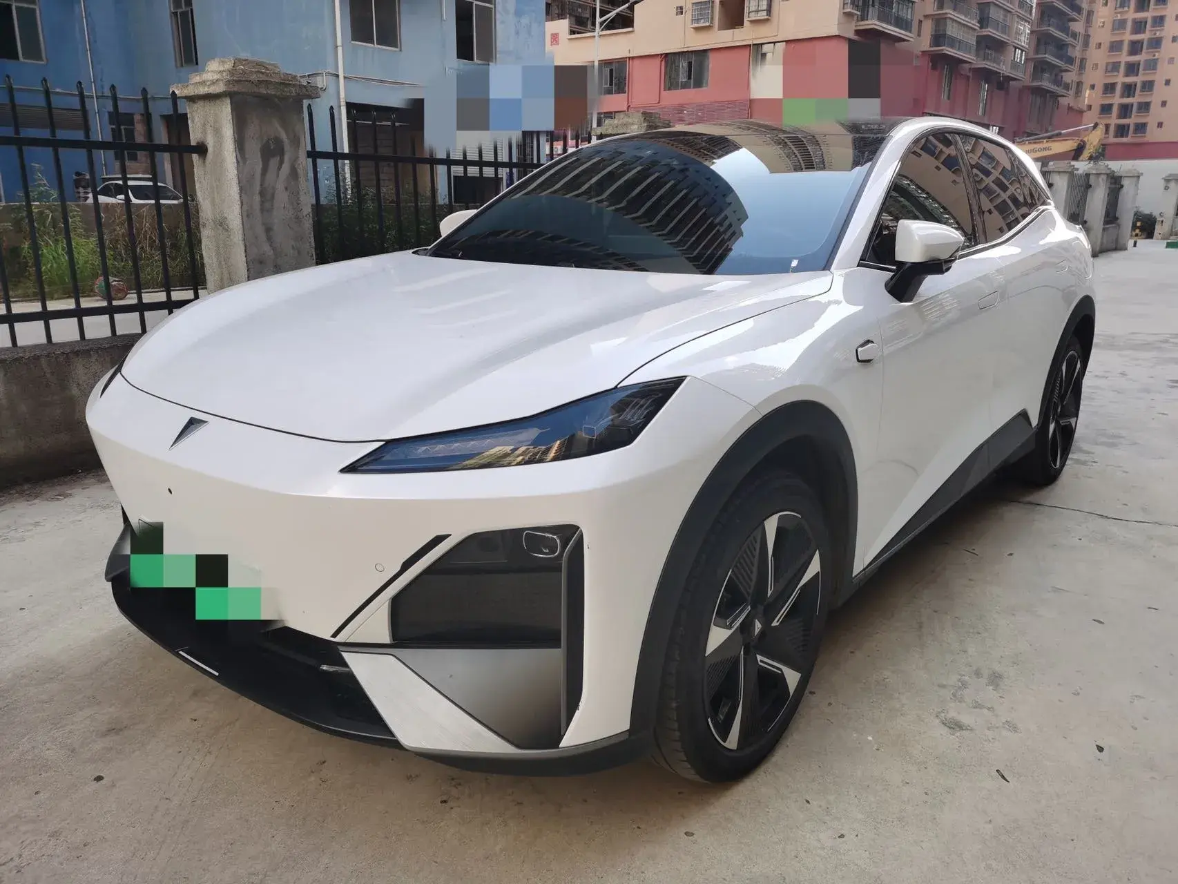 2023 DEEPAL SL03 view 1