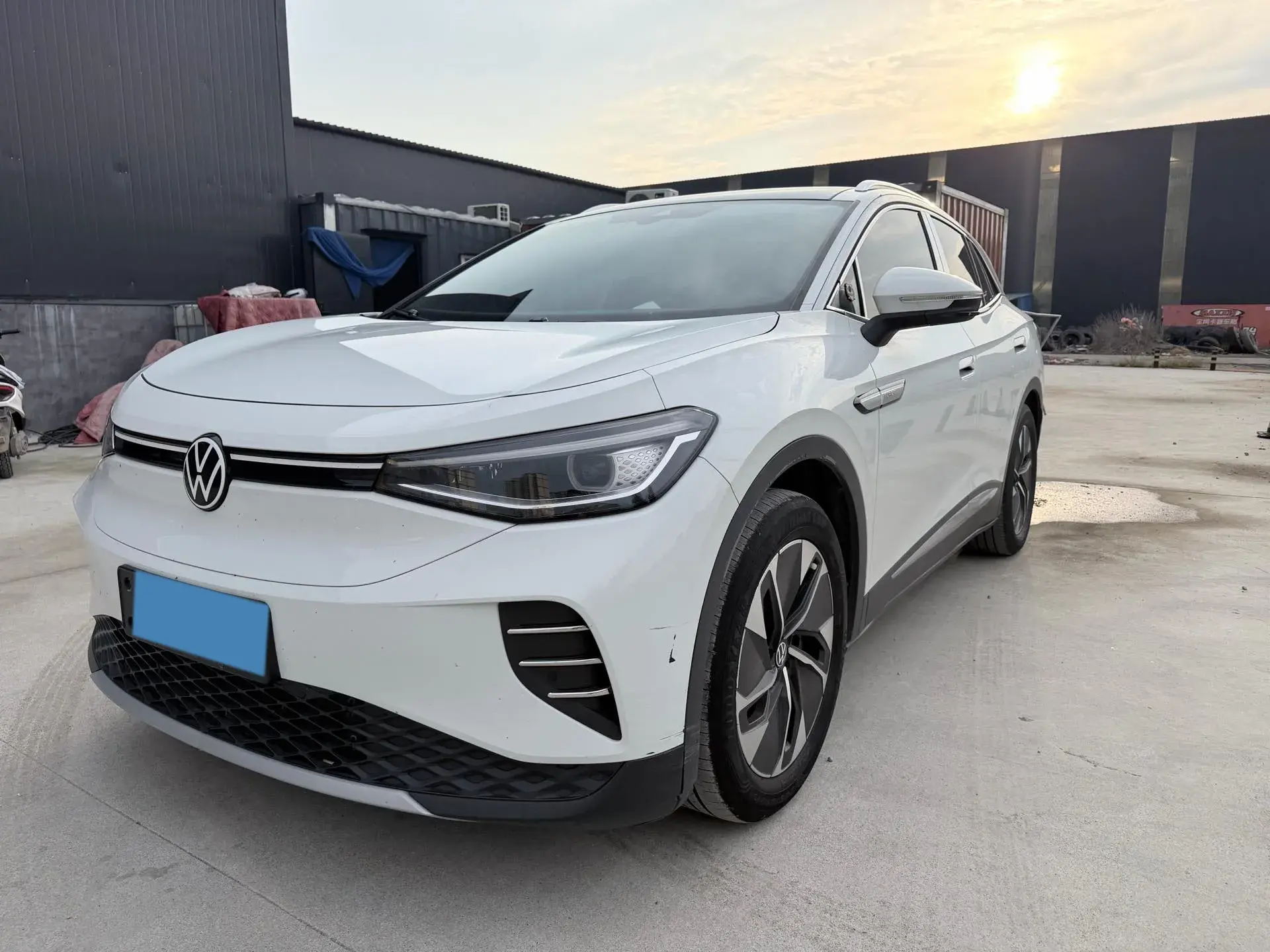 2022 VOLKSWAGEN ID.4 view 1