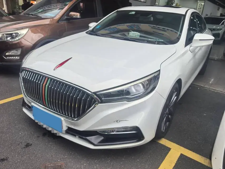 2018 HONGQI H5 view 1