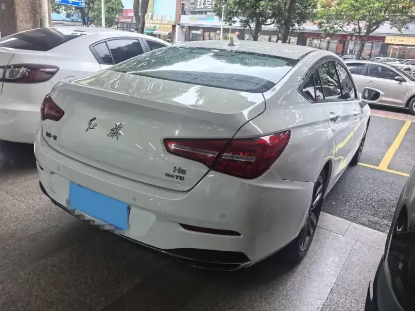 2018 HONGQI H5 thumbnail 4