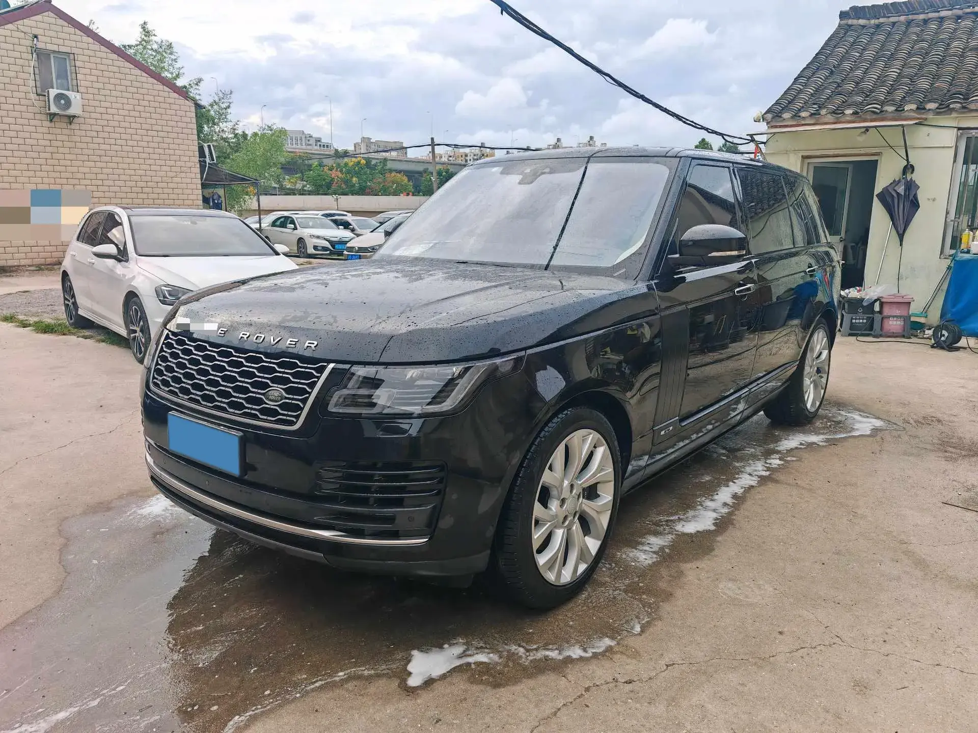 2018 LAND ROVER view 1