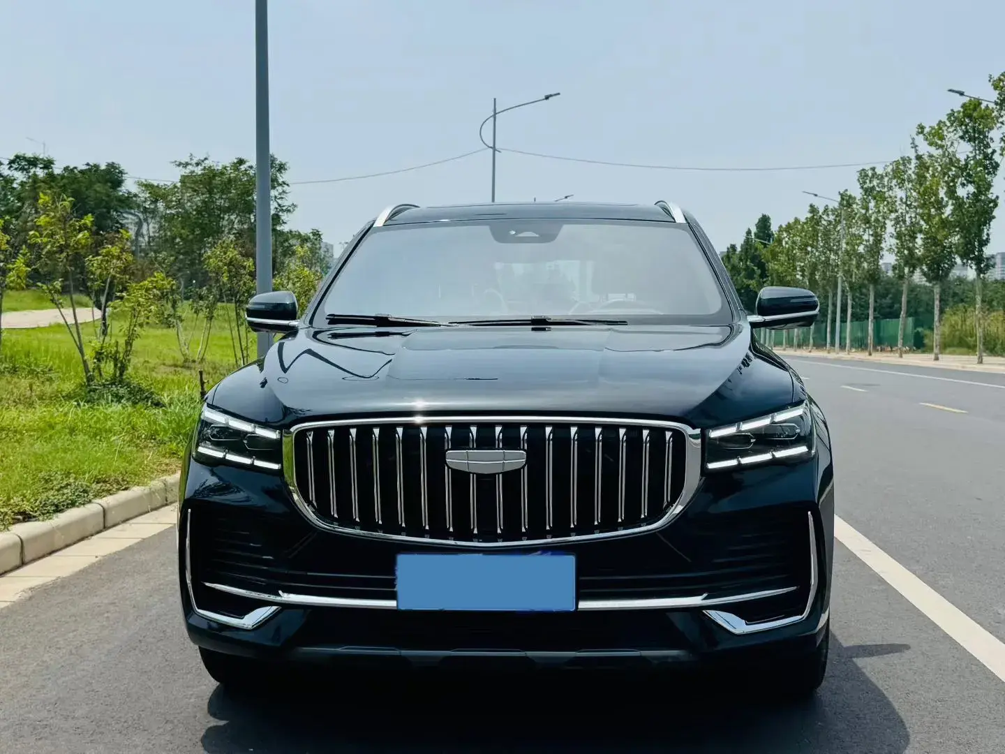 2021 GEELY MONJARO thumbnail 3