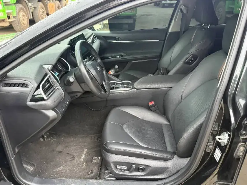 2023 TOYOTA CAMRY thumbnail 2