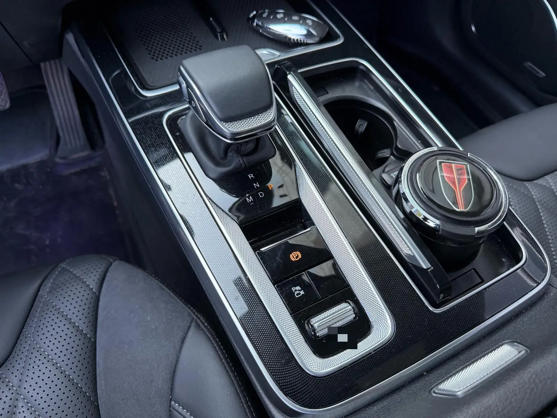 2023 HONGQI HS5 thumbnail 4