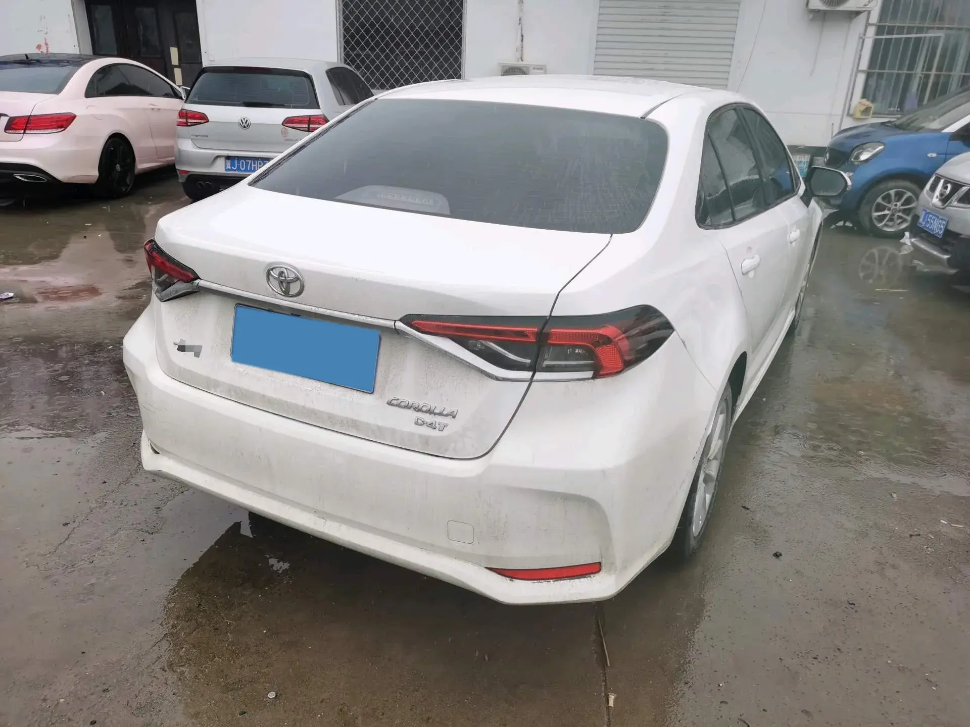 2021 TOYOTA COROLLA thumbnail 4