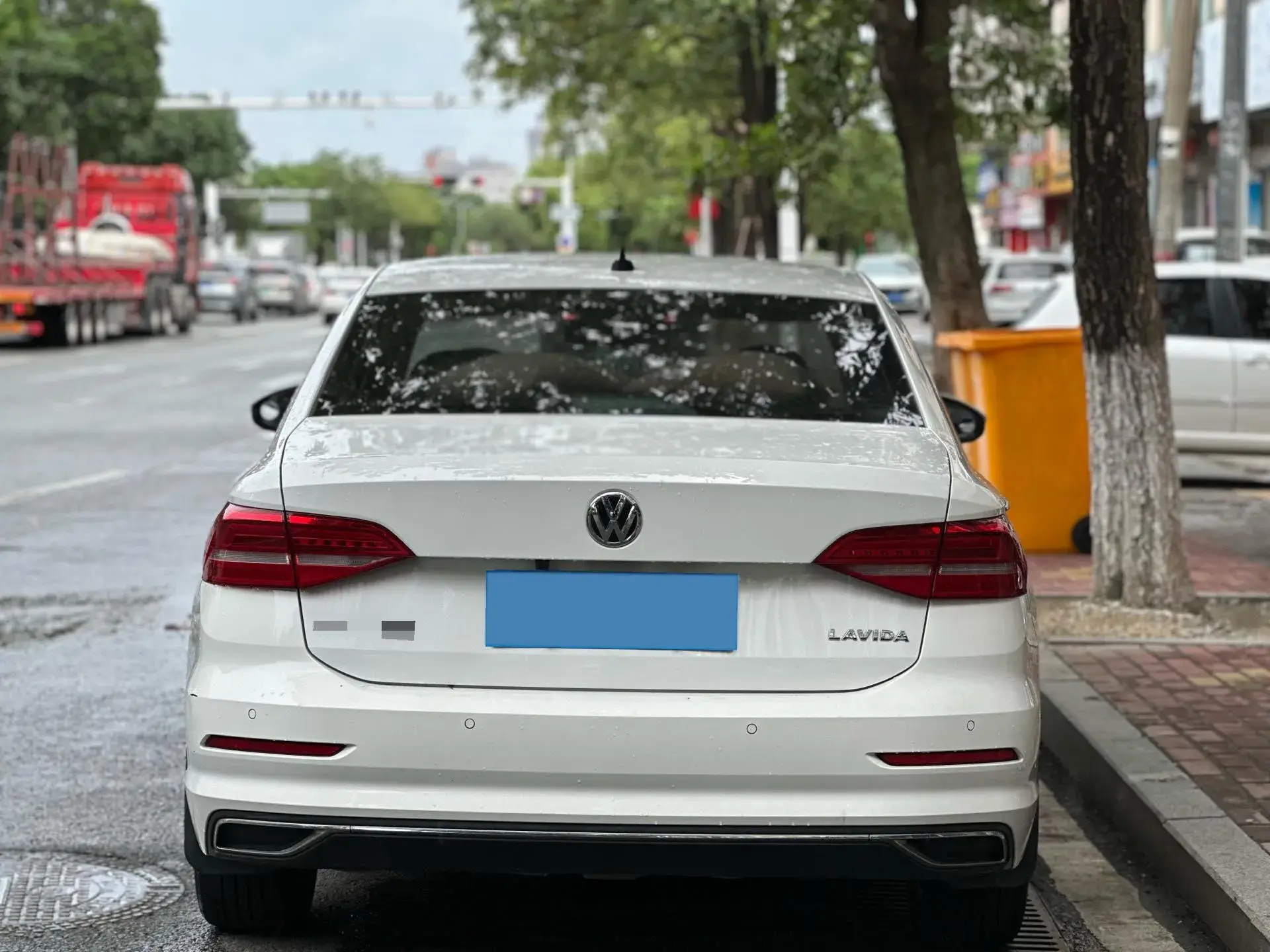 2019 VOLKSWAGEN LAVIDA thumbnail 4