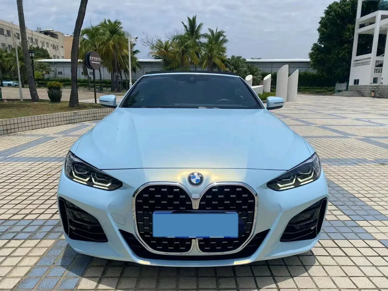 2022 BMW 4 thumbnail 3