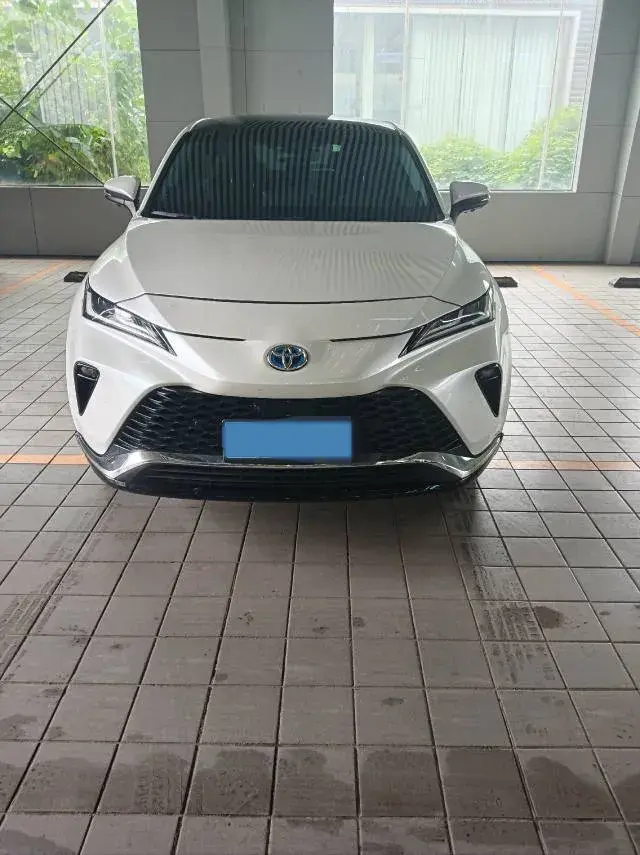 2022 TOYOTA VENZA thumbnail 2