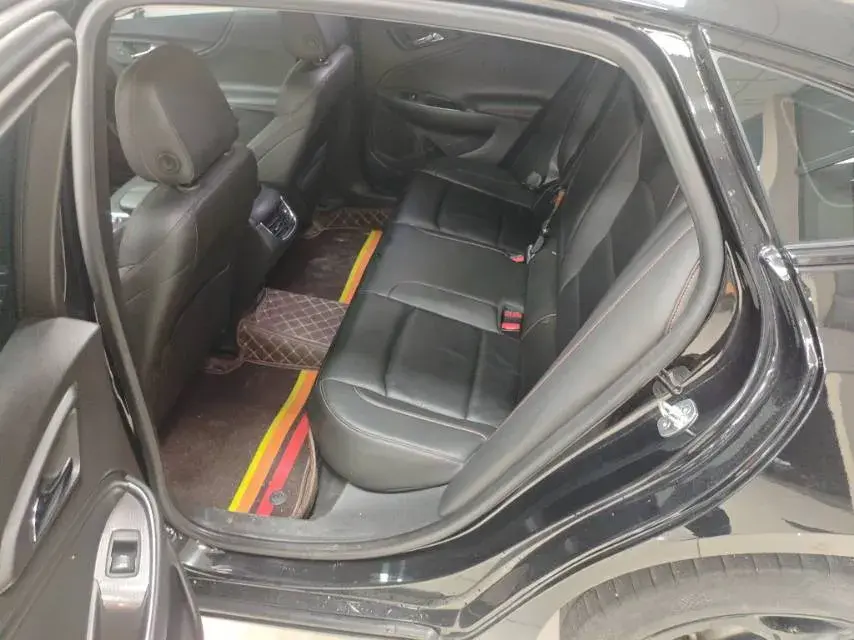 2020 CHEVROLET MALIBU thumbnail 4