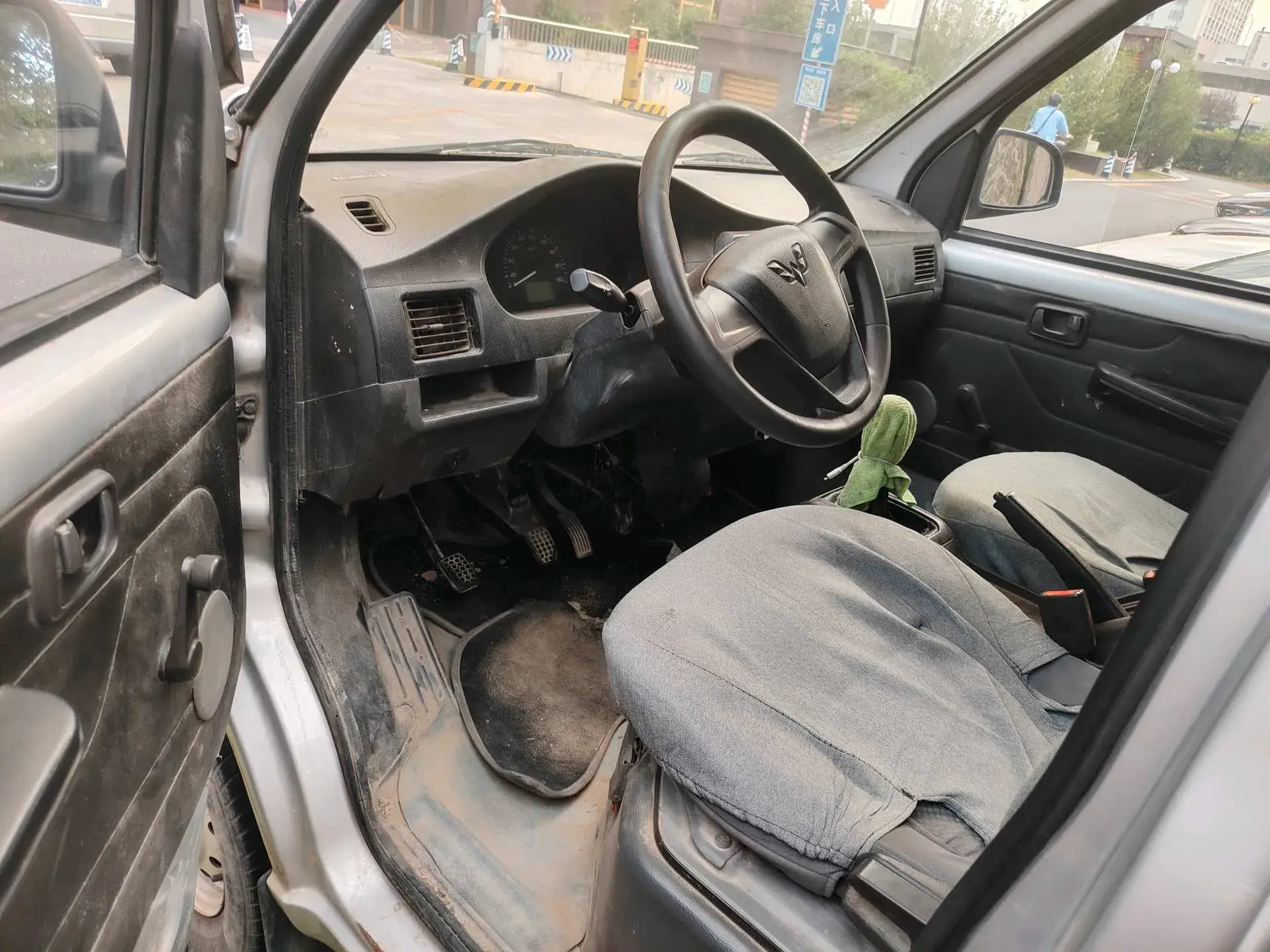 2019 WULING RONGGUANG thumbnail 2