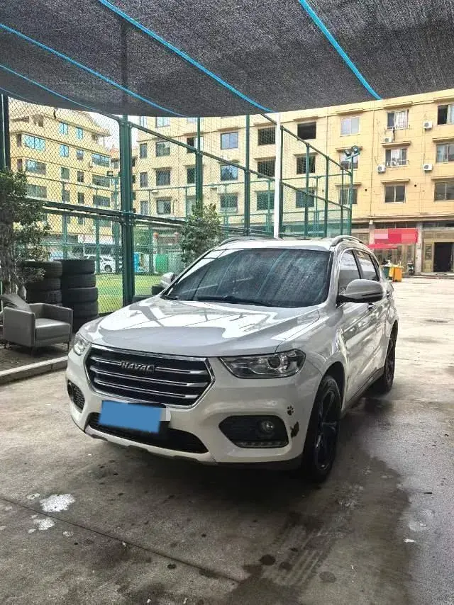 2018 HAVAL H2 view 1