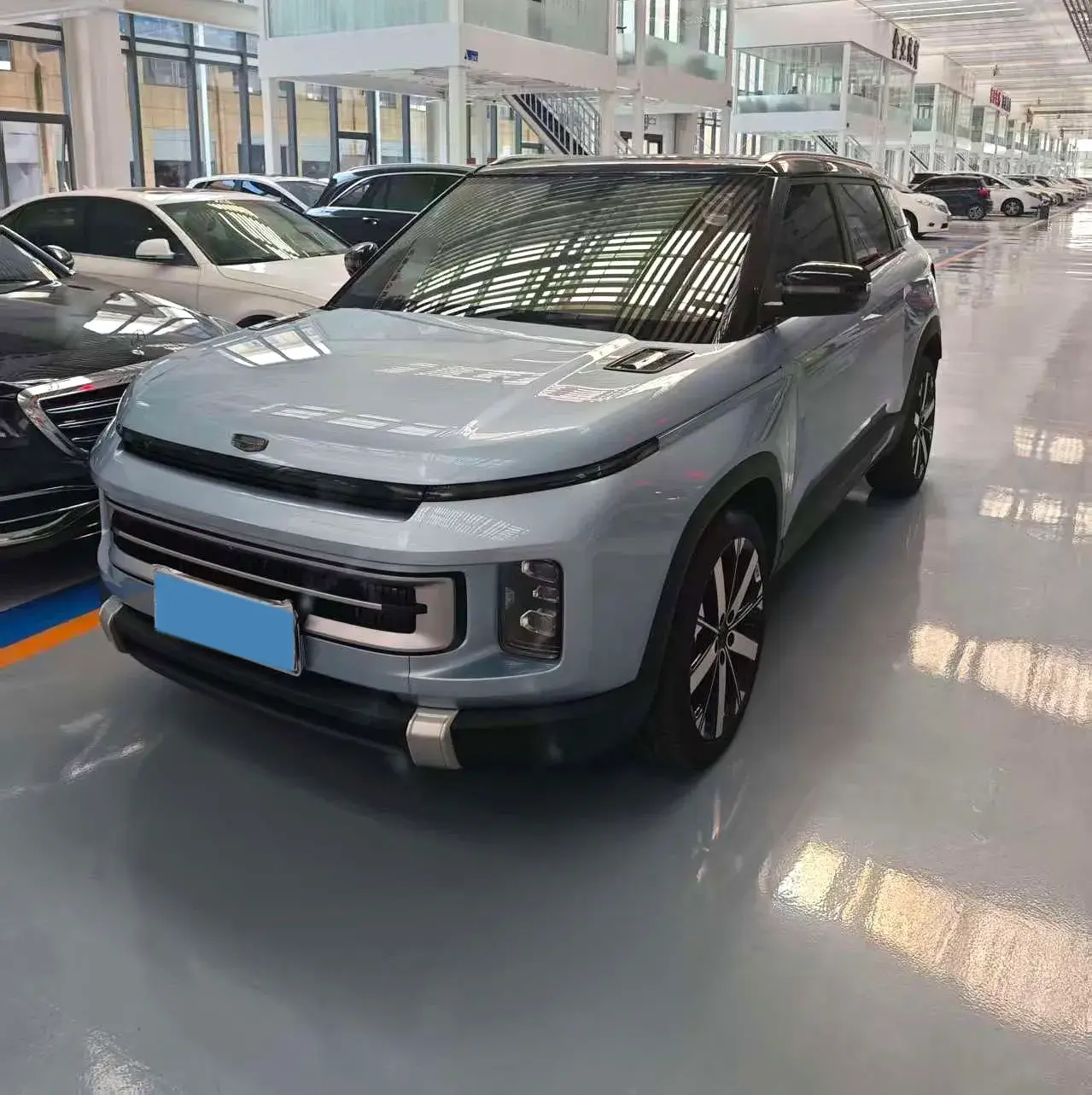 2023 GEELY ICON view 1