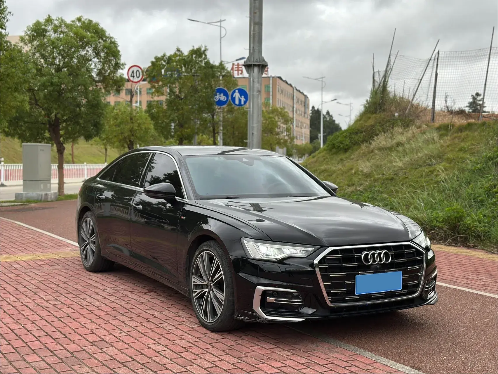 2023 AUDI A6L thumbnail 3