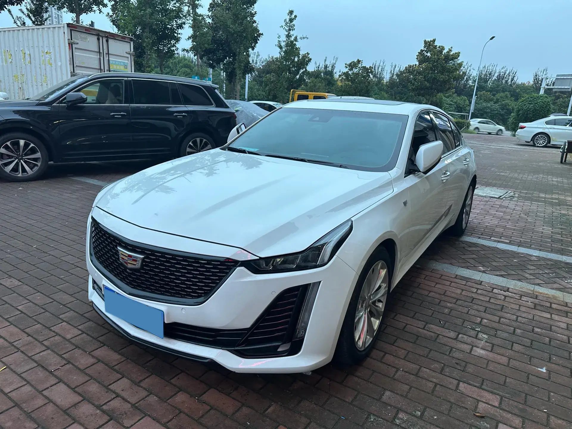 2021 CADILLAC CT5 view 1