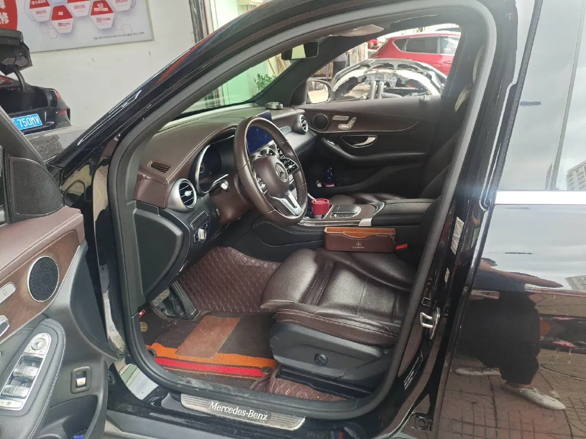 2020 Mercedes-Benz GLC Class 2.0T 197HP L4 9AT,autocango,china used car exporter,china ev exporter,chinese used car exporter,chinese used ev exporter