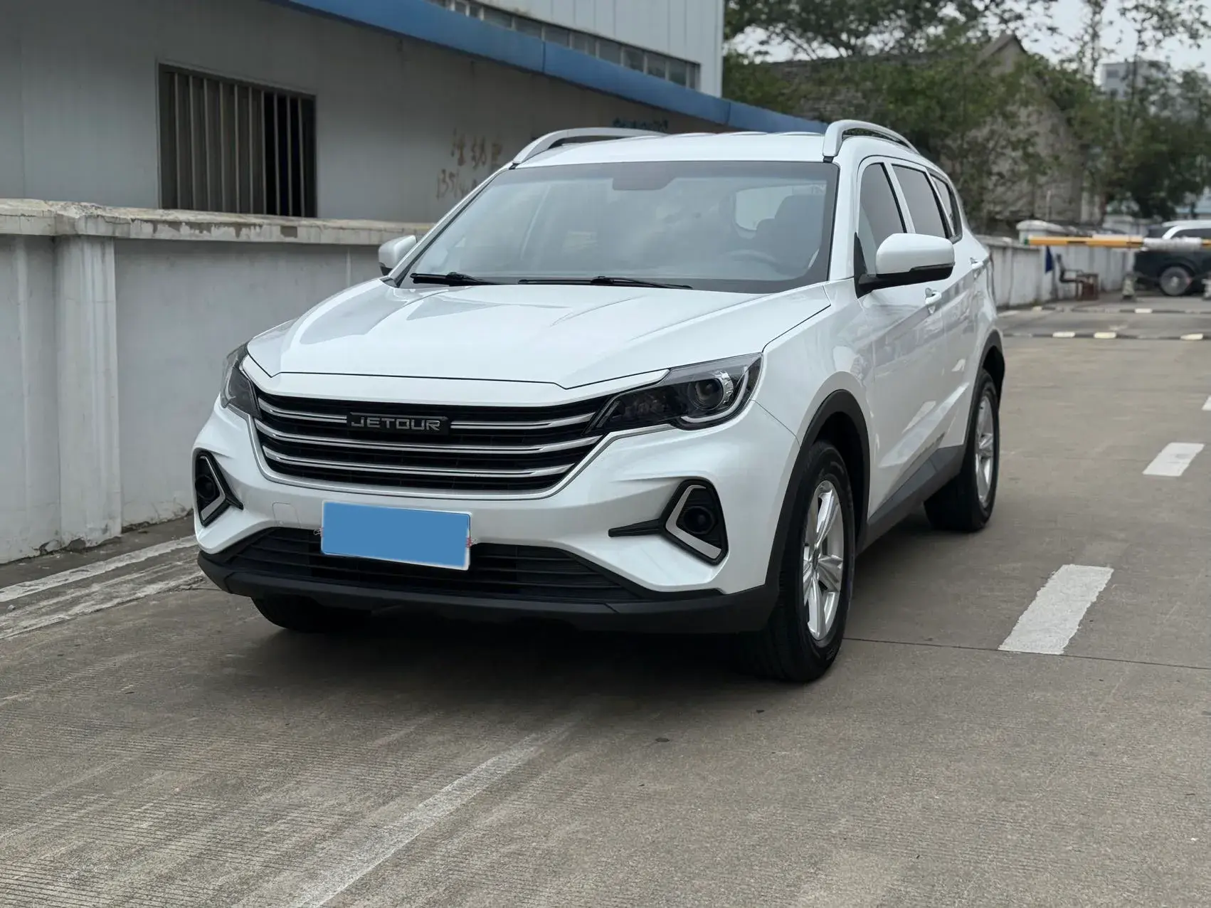 2021 JETOUR X70M view 1