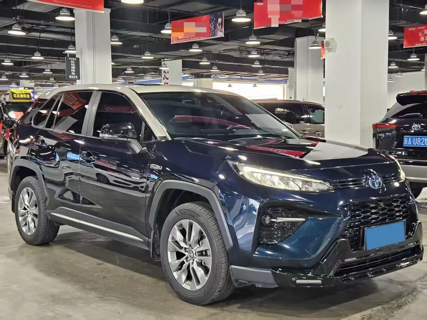 2022 TOYOTA WILDLANDER thumbnail 3