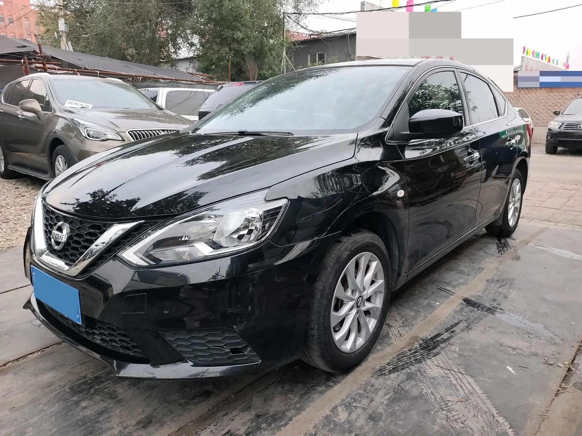 2022 NISSAN SYLPHY view 1