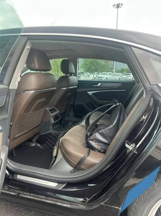 2022 AUDI A7L thumbnail 4