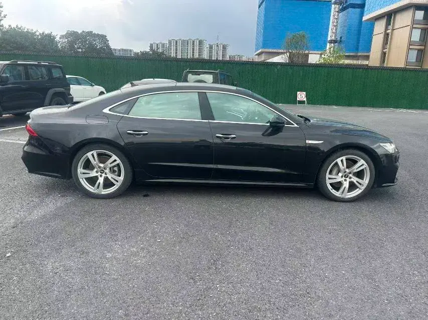 2022 AUDI A7L thumbnail 2