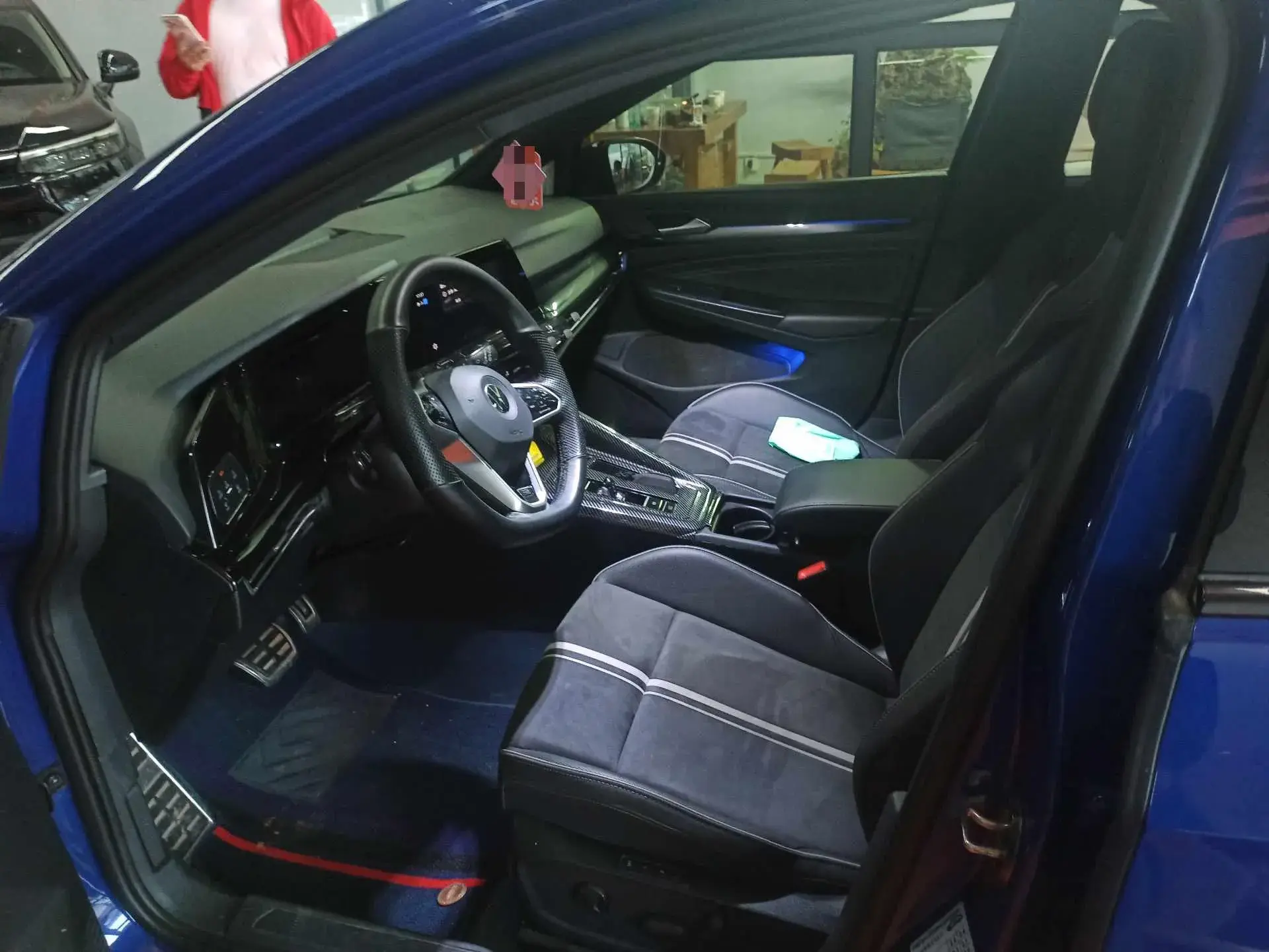 2021 VOLKSWAGEN GOLF thumbnail 3