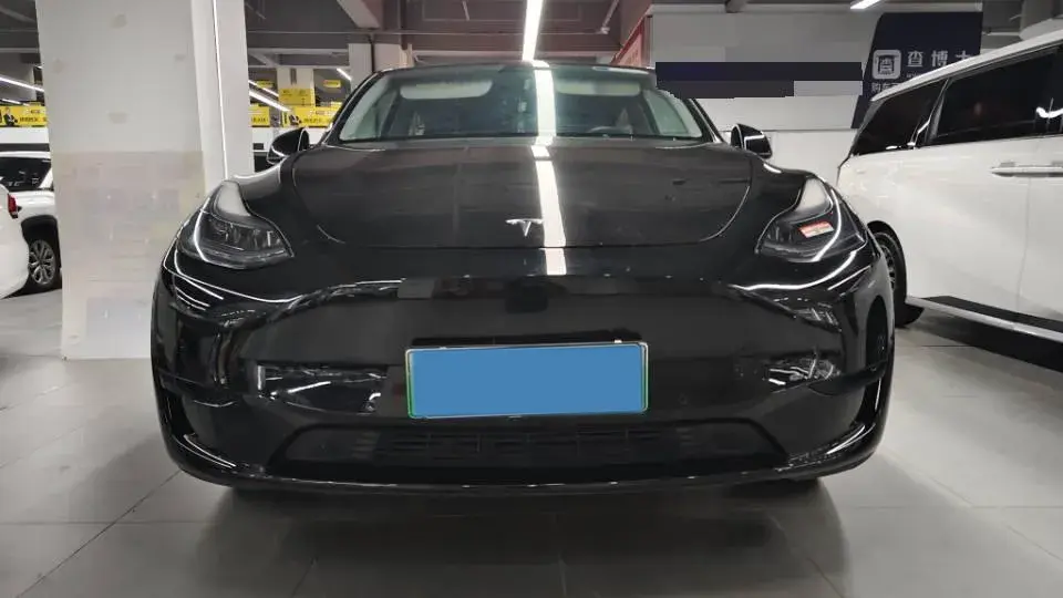 2023 TESLA MODEL thumbnail 2