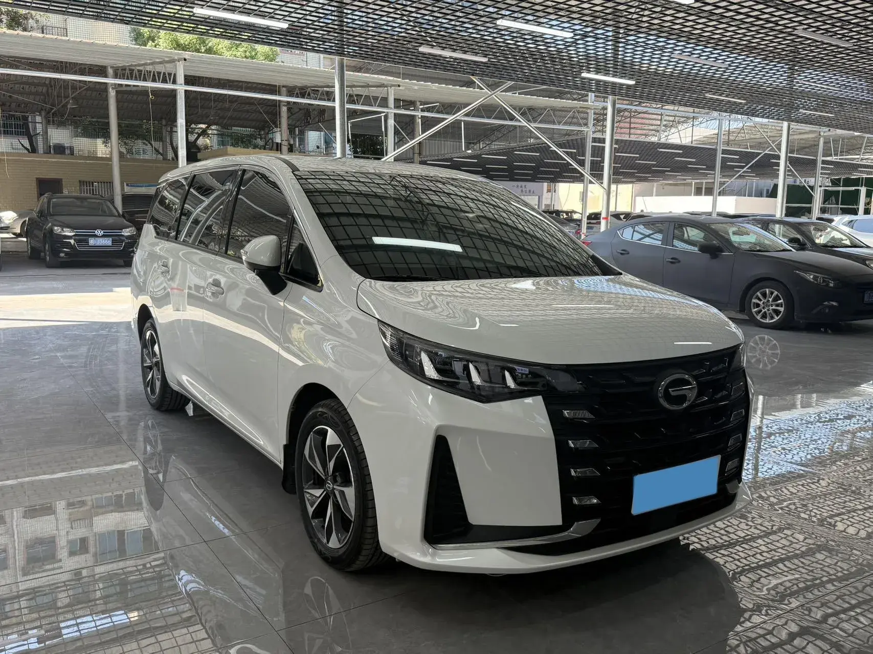 2021 GAC TRUMPCHI thumbnail 3