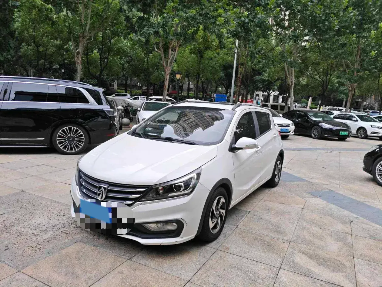 2017 BAOJUN 310 view 1