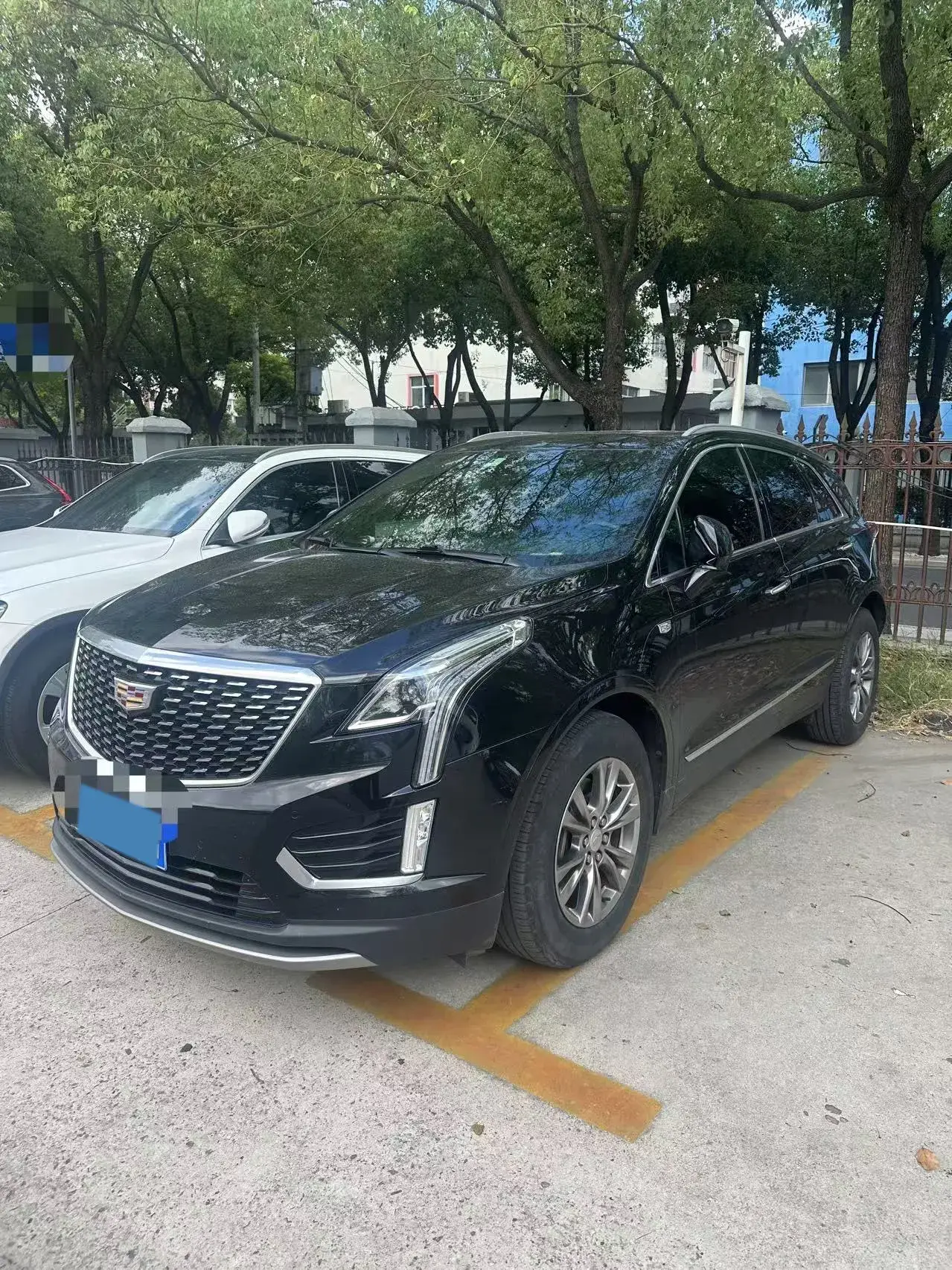 2020 CADILLAC XT5 view 1