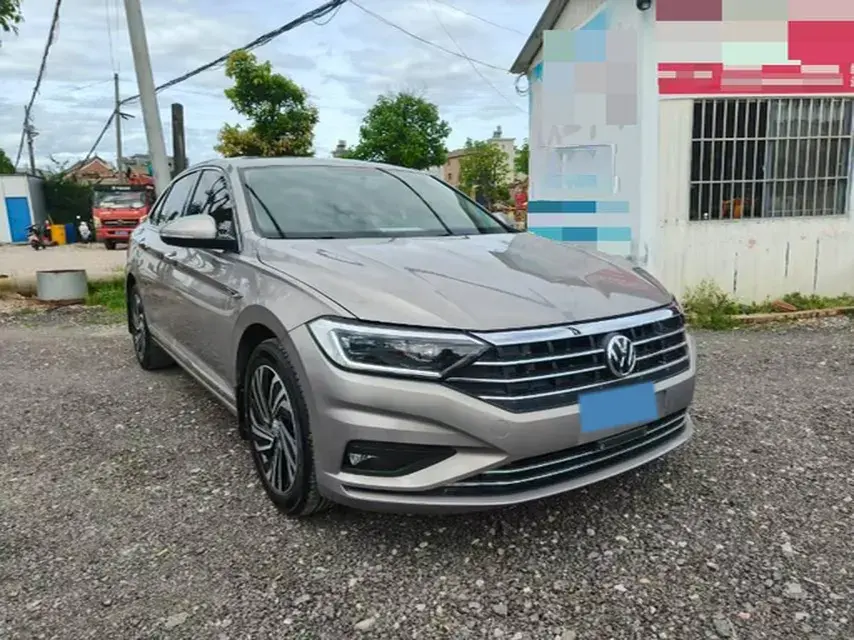 2021 VOLKSWAGEN SAGITAR thumbnail 3