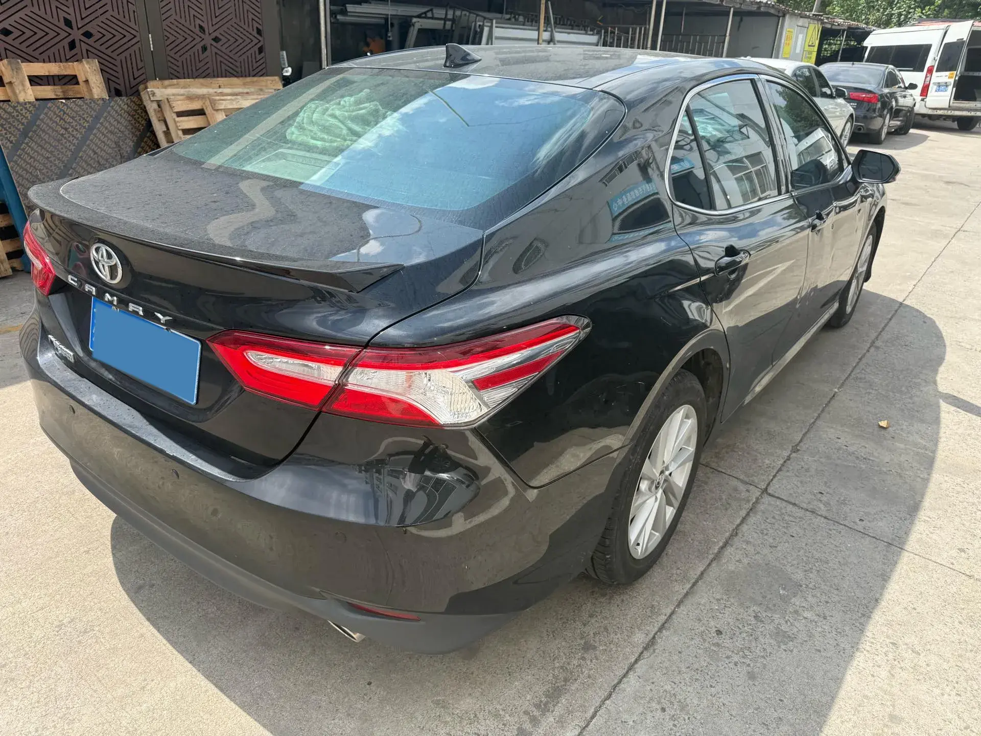 2023 TOYOTA CAMRY thumbnail 4