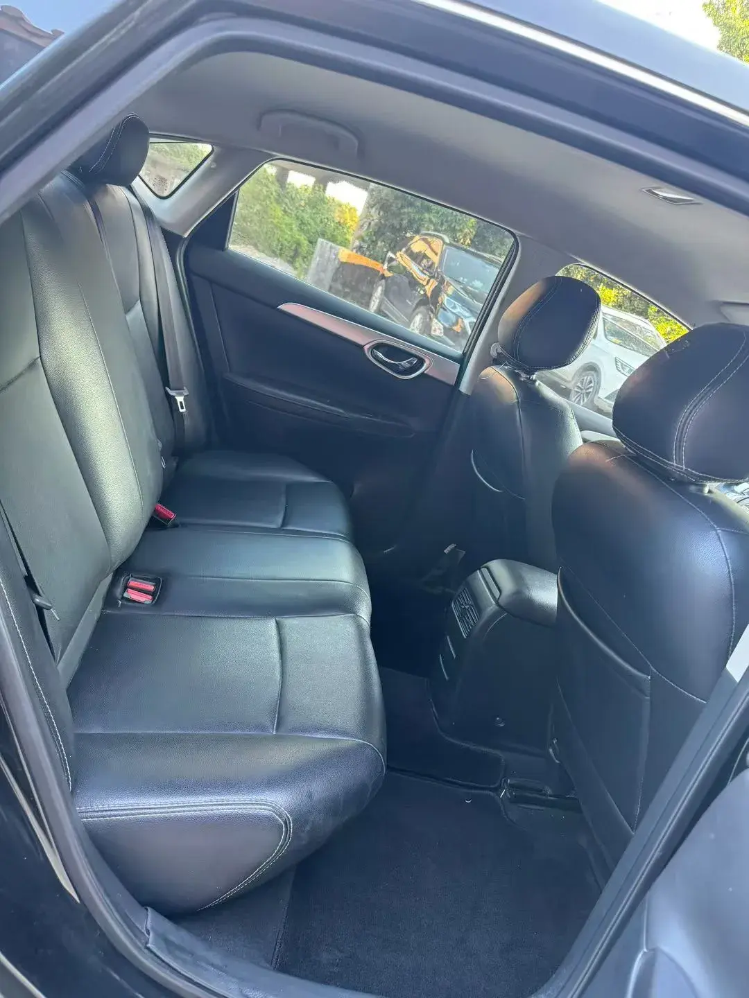 2021 NISSAN SYLPHY thumbnail 4