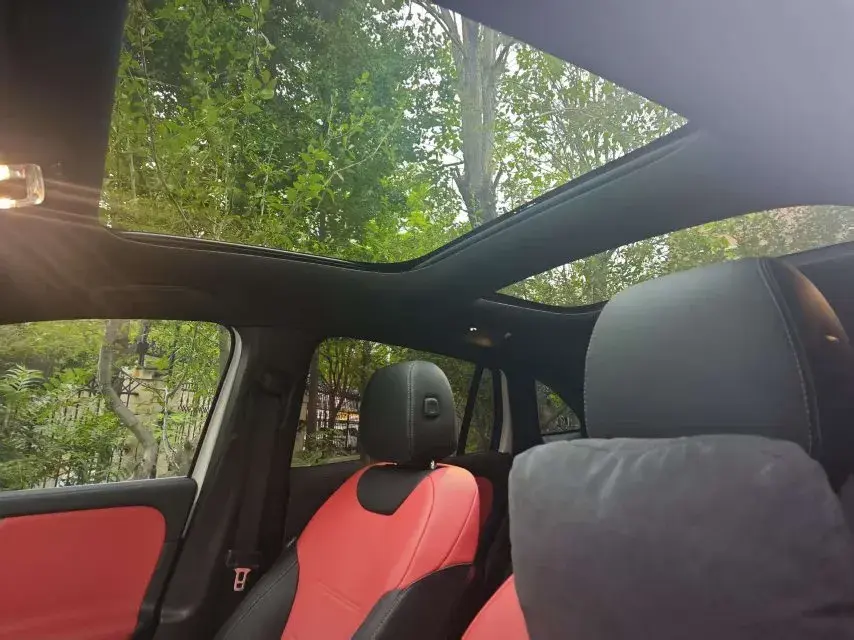 2021 MERCEDES-BENZ GLA thumbnail 4