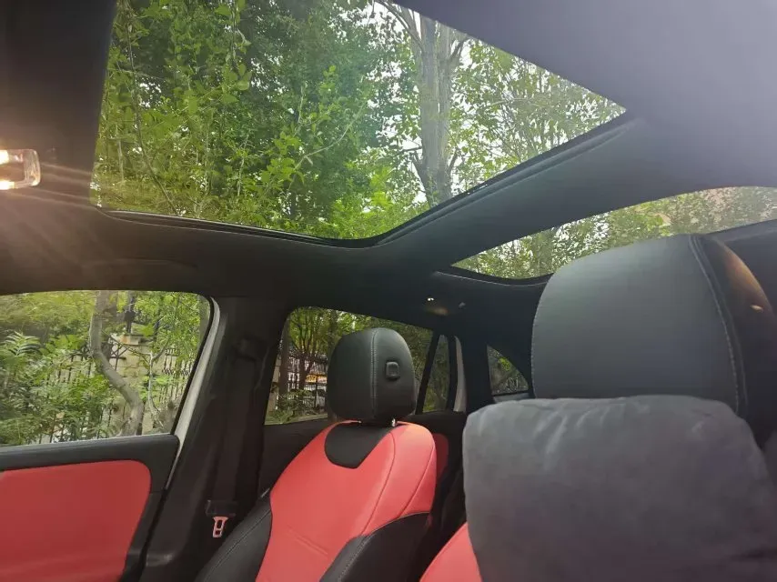 2021 Mercedes-Benz GLA AMG 2.0T 306HP L4 8DCT,autocango,china used car exporter,china ev exporter,chinese used car exporter,chinese used ev exporter