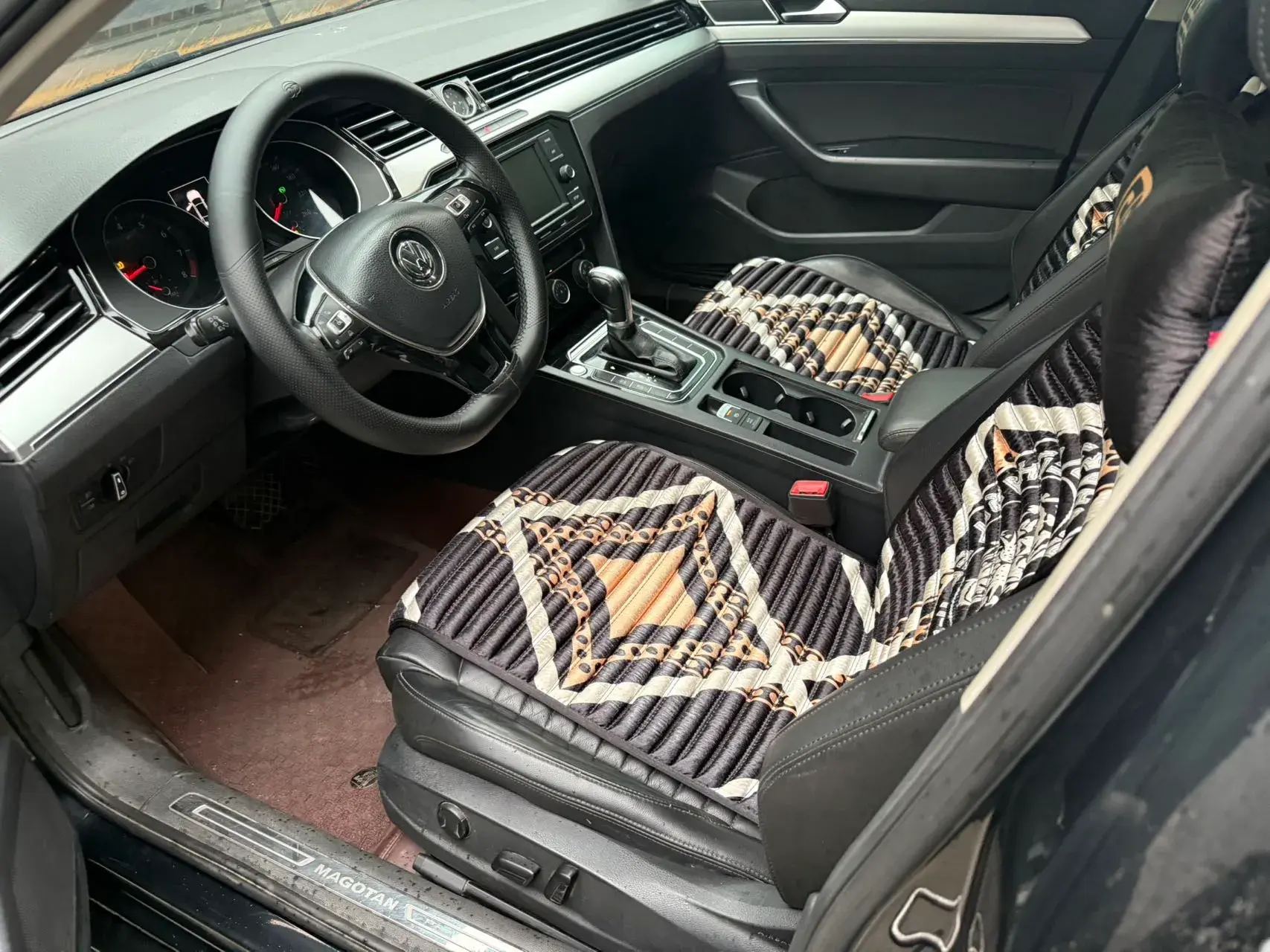 2018 VOLKSWAGEN MAGOTAN thumbnail 4