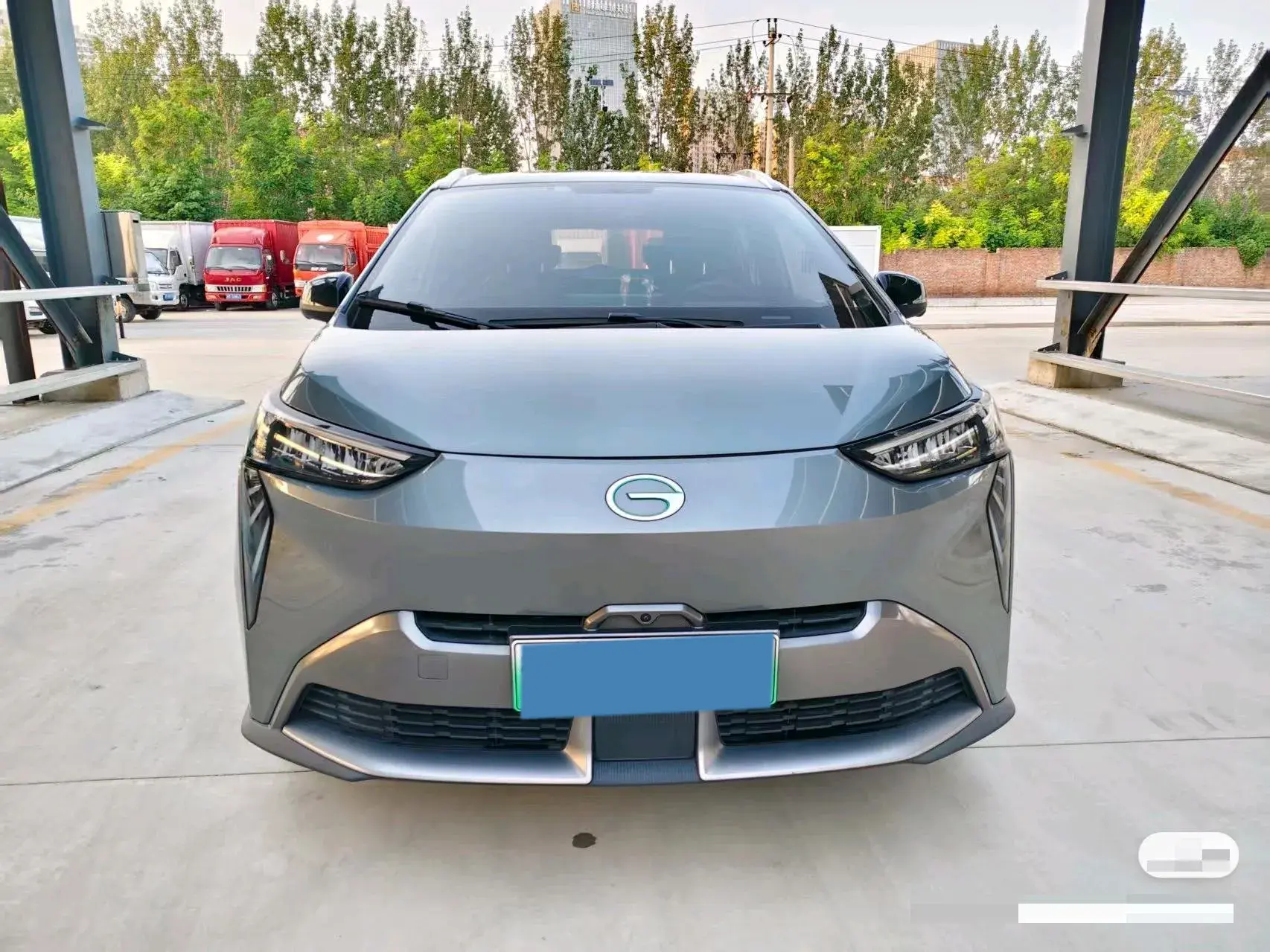 2022 AION Y thumbnail 2