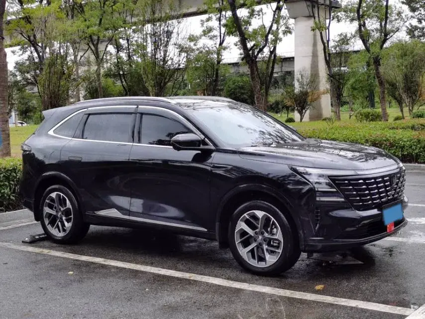 2025 CHANGAN CS75 thumbnail 3