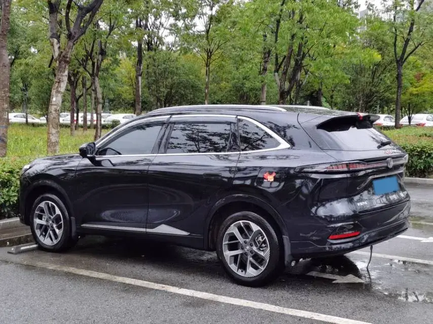 2025 CHANGAN CS75 thumbnail 4