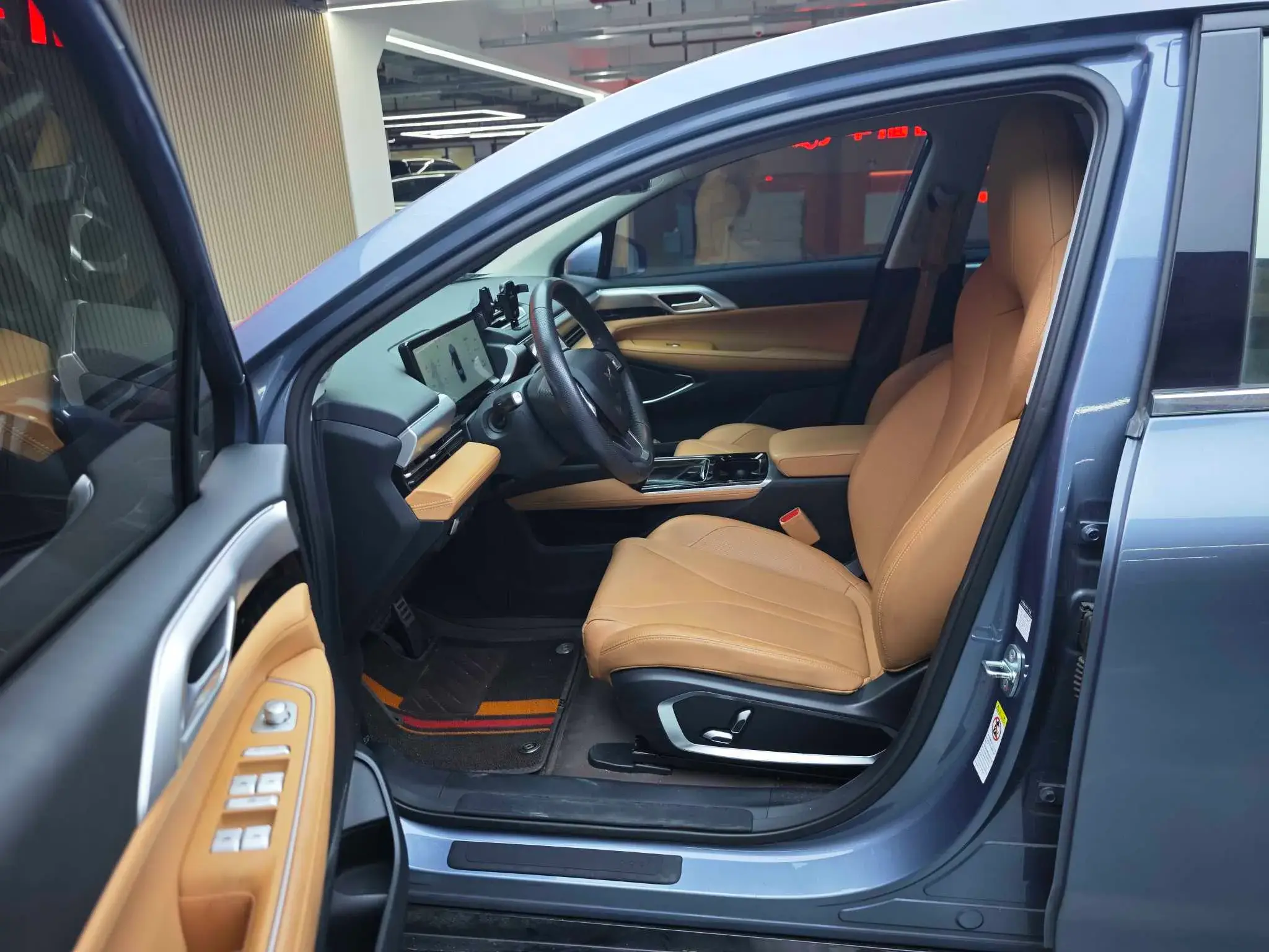 2022 XPENG P5 thumbnail 2