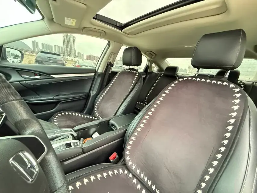 2019 HONDA CIVIC thumbnail 4