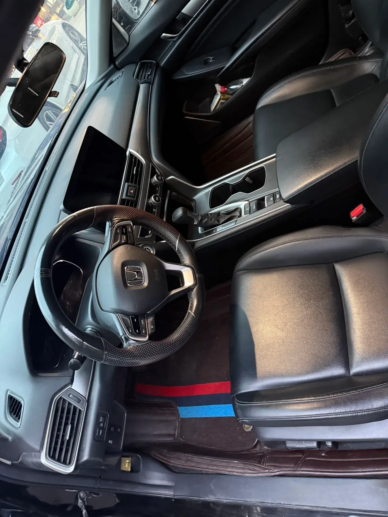 2018 HONDA ACCORD thumbnail 3