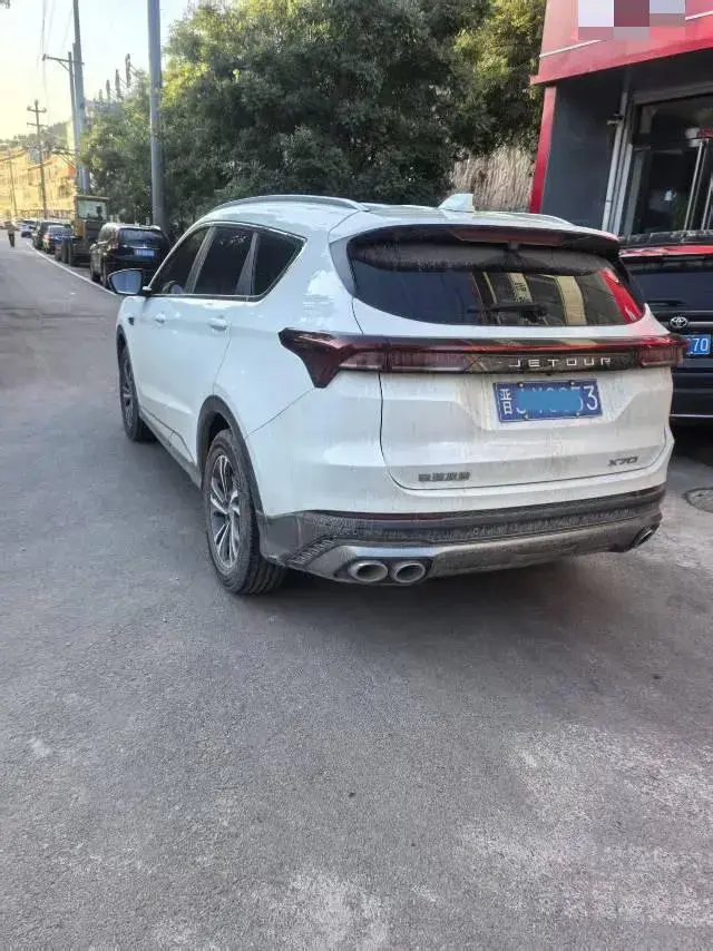 2021 JETOUR X70 thumbnail 3