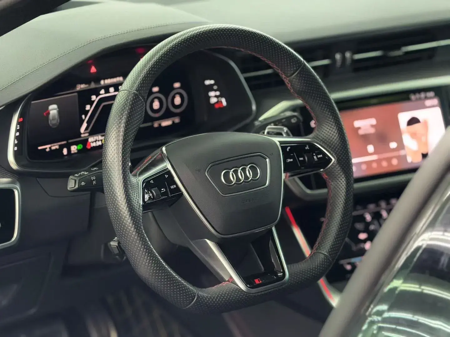 2022 AUDI RS thumbnail 4