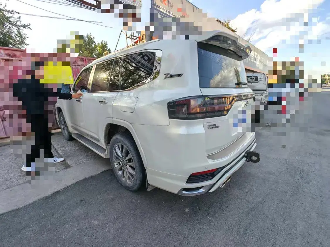 2021 CHEVROLET TRAX thumbnail 4