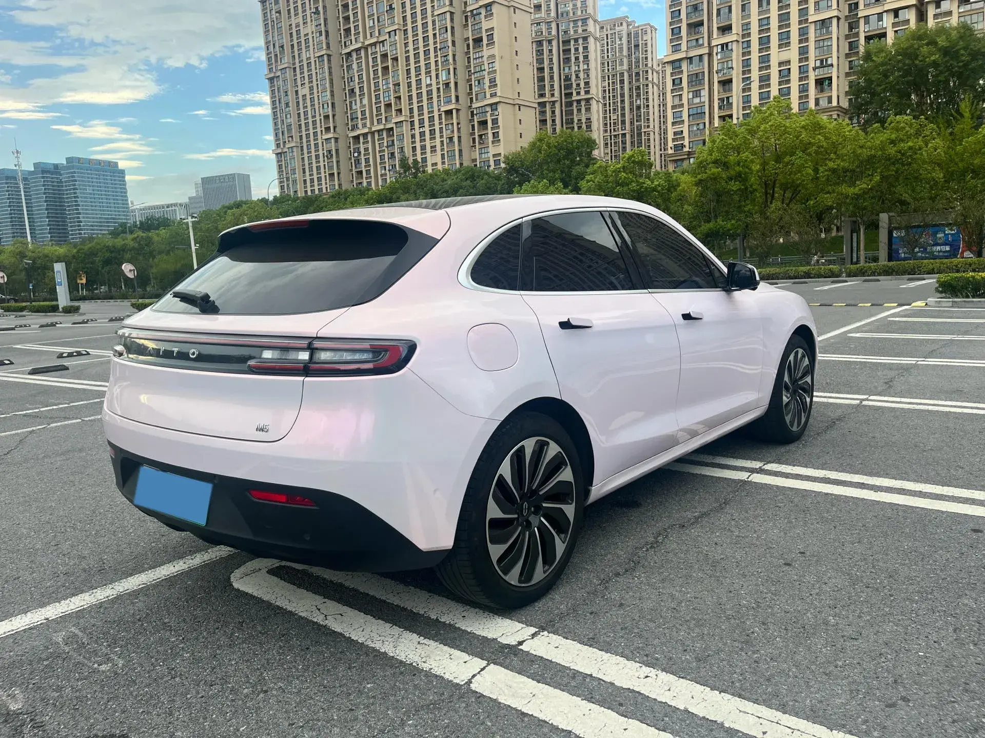 2022 HIMA AITO thumbnail 4