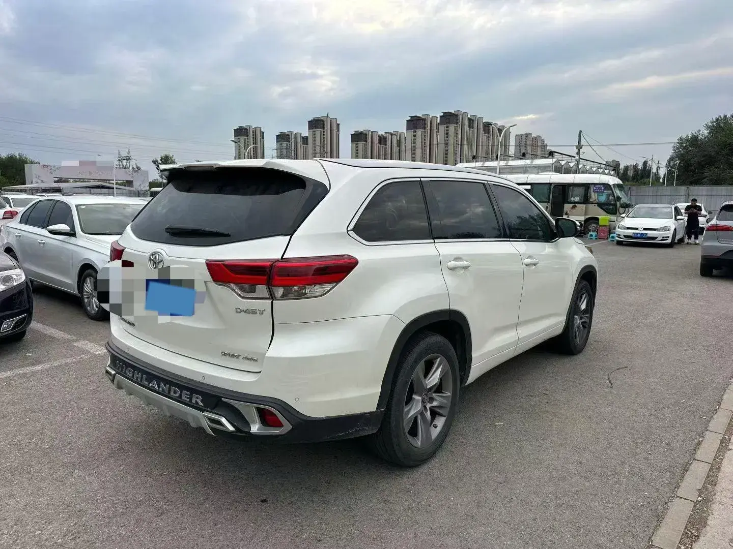 2018 TOYOTA HIGHLANDER thumbnail 3