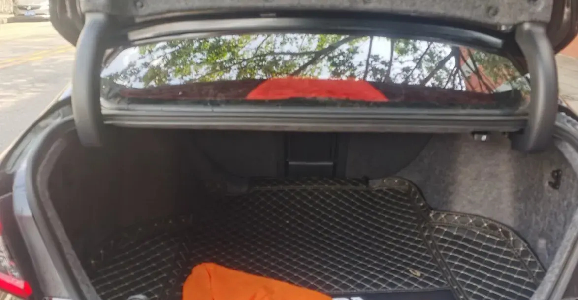 2022 HONDA ACCORD thumbnail 4